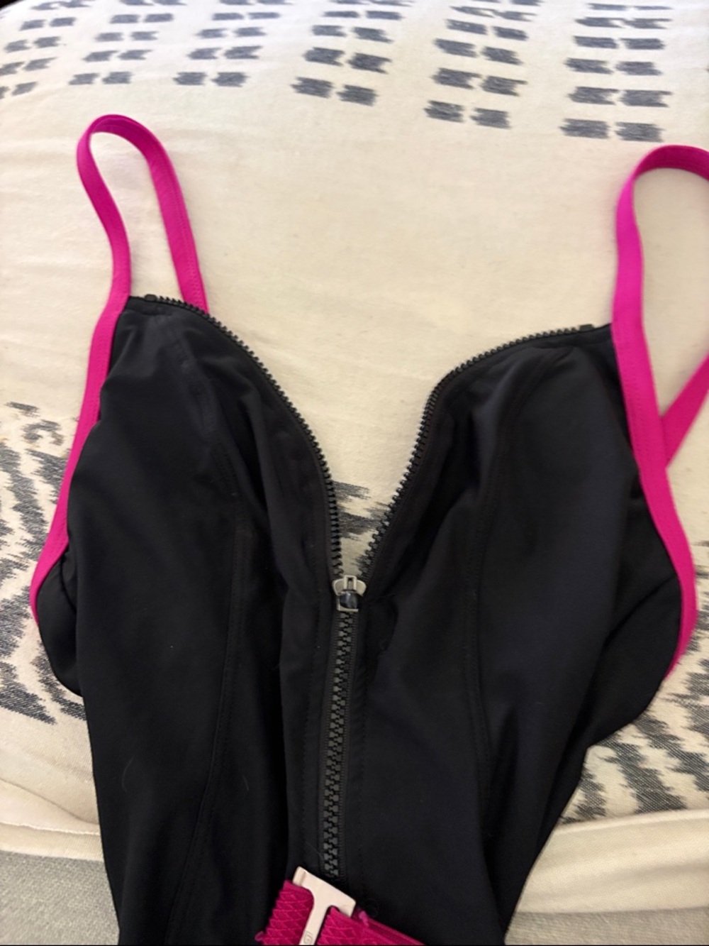 JAG Sport Belted One Piece - Picture 5 of 5